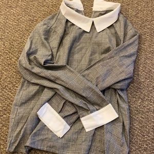 Preppy plaid blouse with collar